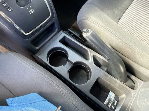 Used 2017 Jeep Patriot Latitude AWD/4WD image 15