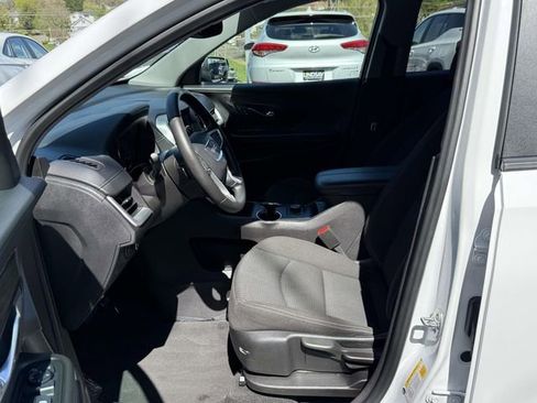 Certified 2024 GMC Terrain SLE AWD/4WD image 10