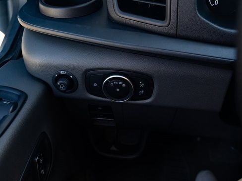 Used 2023 Ford Transit 350 XLT image 13