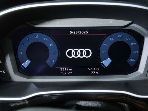 Certified 2025 Audi Q3 2.0T Premium Plus w/ Premium Plus Package AWD/4WD image 19
