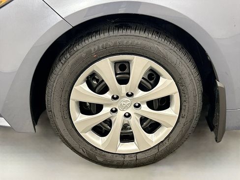 New 2025 Toyota Corolla LE FWD image 9
