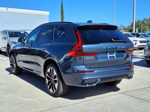 New 2026 Volvo XC60 B5 Plus w/ Climate Package image 5