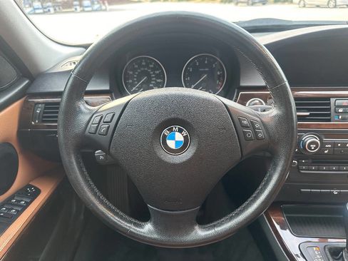 Used 2011 BMW 328i xDrive 328i xDrive AWD 4dr Sedan image 24