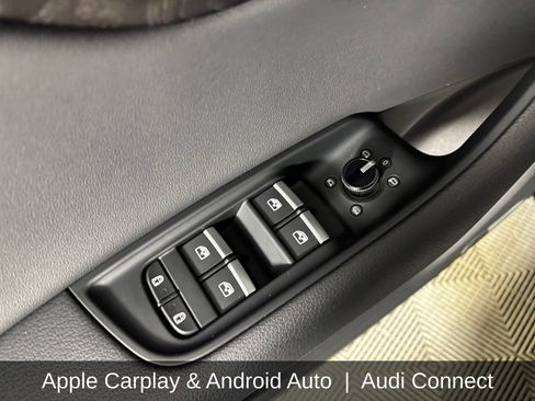 Used 2019 Audi Q8 Premium Plus w/ Premium Plus AWD/4WD image 15