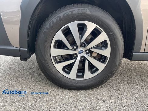 Used 2024 Subaru Outback Premium AWD/4WD image 26