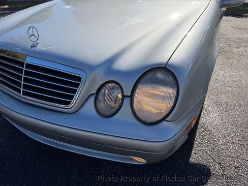 Used 2003 Mercedes-Benz CLK 430 Cabriolet image 18