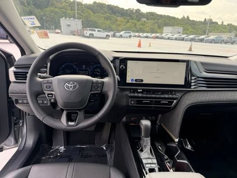 Certified 2025 Toyota Camry XLE AWD/4WD image 16