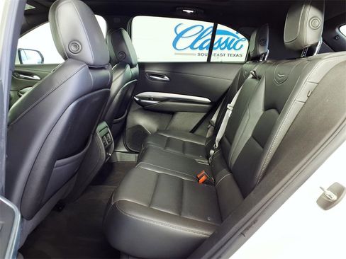 Used 2022 Cadillac XT4 Premium Luxury w/ Cold Weather Package image 8