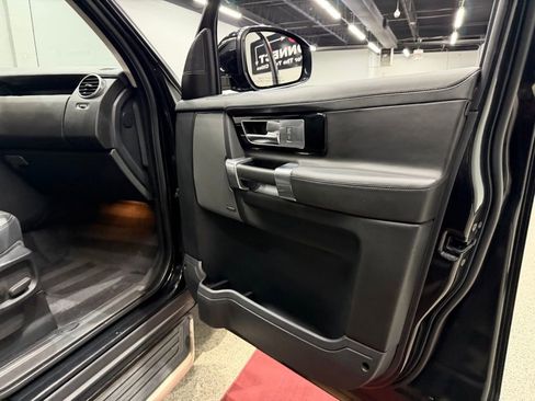 Used 2016 Land Rover LR4 HSE LUX AWD/4WD image 40