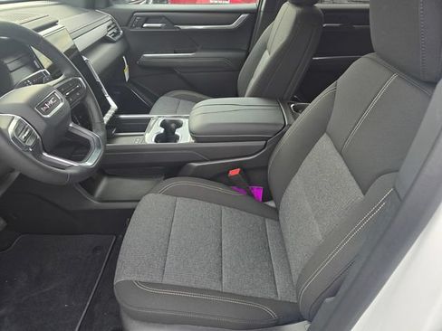 New 2026 GMC Acadia Elevation FWD image 16