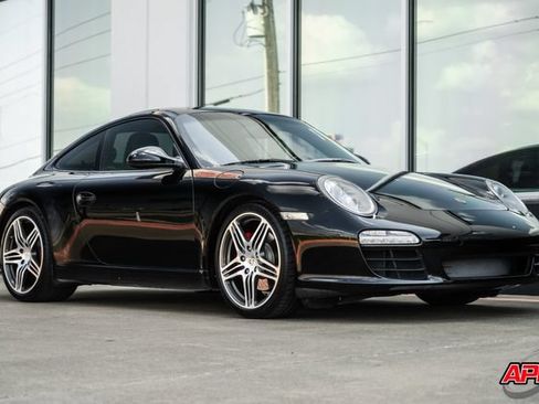 Used 2009 Porsche 911 Carrera S RWD image 6