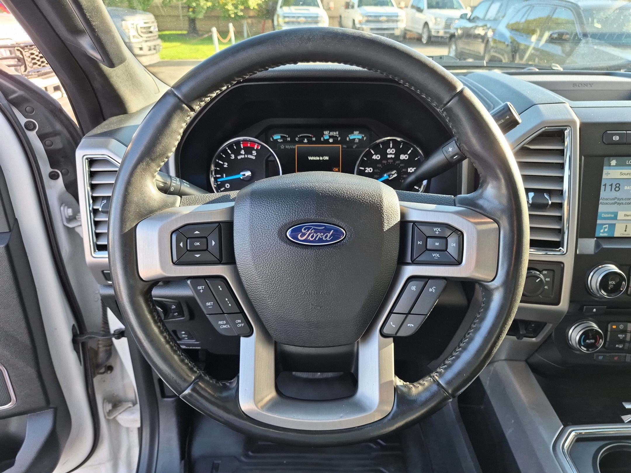 Used 2017 Ford F350 Platinum w/ Platinum Ultimate Package AWD/4WD image 19