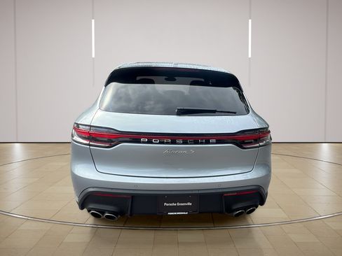 Certified 2025 Porsche Macan S AWD/4WD image 6