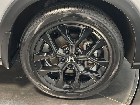 Certified 2024 Honda HR-V Sport image 17