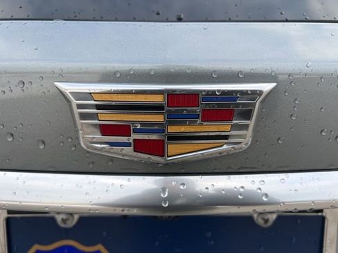 Used 2025 Cadillac XT6 Premium Luxury image 39