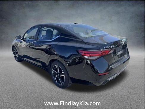 Used 2024 Nissan Sentra SV image 5