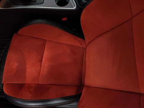 Used 2022 Dodge Challenger R/T Scat Pack w/ Shaker Package image 17