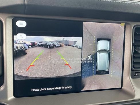 New 2025 Ford Bronco Outer Banks w/ Sasquatch Package image 17