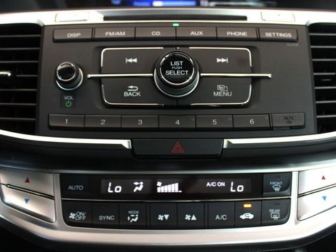 Used 2015 Honda Accord Sport image 22
