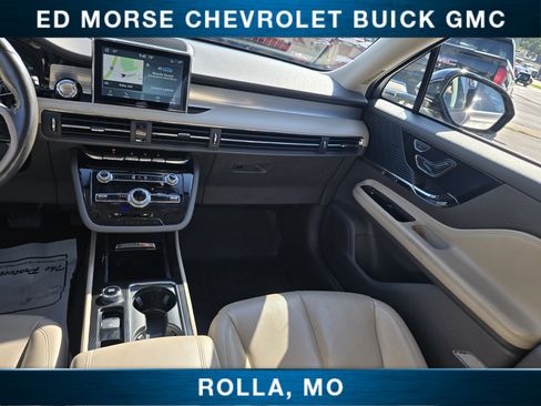 Used 2021 Lincoln Corsair AWD image 26