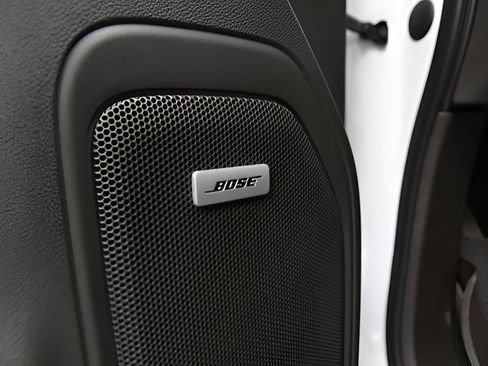 Used 2020 GMC Sierra 1500 SLT image 19