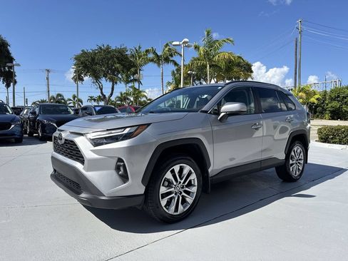 Used 2024 Toyota RAV4 XLE Premium FWD image 28