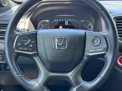 Used 2022 Honda Pilot TrailSport image 14
