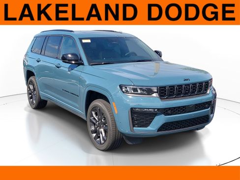 New 2026 Jeep Grand Cherokee L Limited AWD/4WD image 1