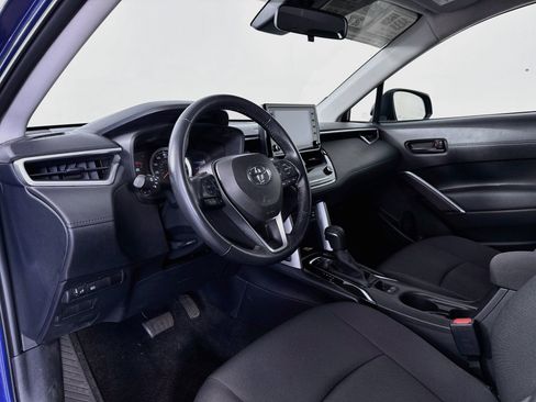 Certified 2022 Toyota Corolla Cross LE AWD/4WD image 9
