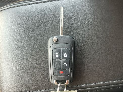 Used 2017 Chevrolet Equinox LT w/ Convenience Package AWD/4WD image 34