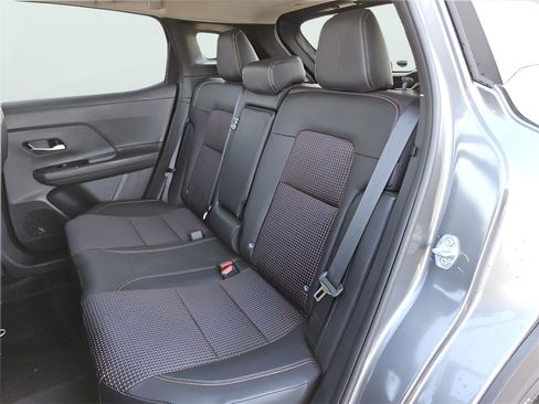 New 2026 Nissan Kicks SR image 14