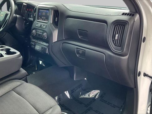 Used 2024 Chevrolet Silverado 2500 Custom w/ Custom Value Package AWD/4WD image 16