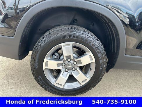Certified 2025 Honda Ridgeline RTL image 12