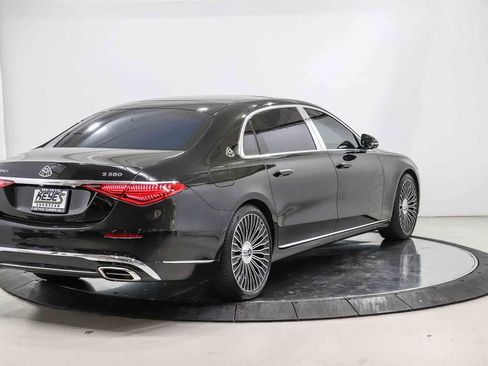 Certified 2022 Mercedes-Benz Maybach S 580 4MATIC image 4