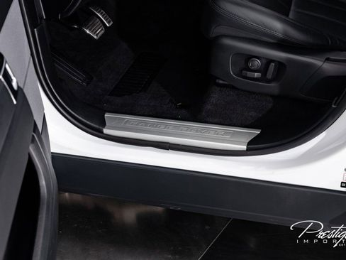 Used 2022 Land Rover Range Rover Sport HSE Silver Edition image 27