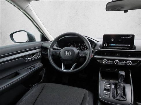 Used 2025 Honda CR-V LX image 23