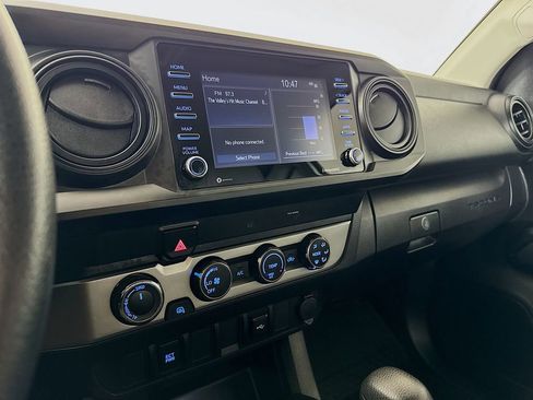 Certified 2022 Toyota Tacoma SR image 14