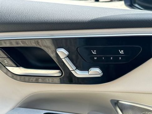 Used 2026 Mercedes-Benz GLC 300 4MATIC image 27