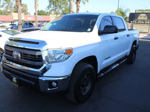 Used 2015 Toyota Tundra SR5 image 4