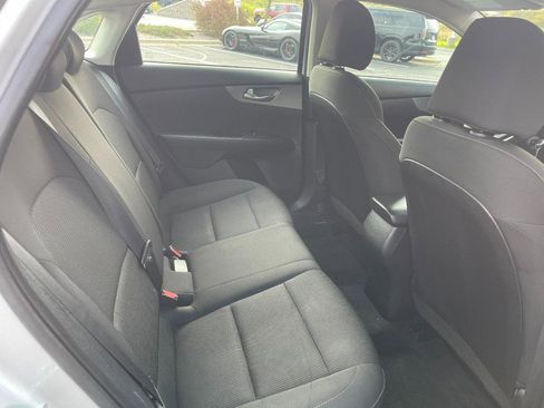 Used 2021 Kia Forte LXS image 12