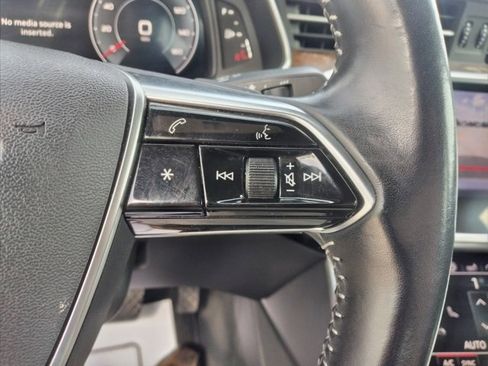 Used 2020 Audi A6 2.0T Premium Plus image 22