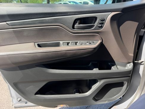 Used 2019 Honda Odyssey EX-L image 13