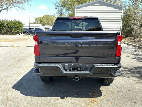 Used 2024 Chevrolet Silverado 1500 ZR2 w/ Technology Package image 5