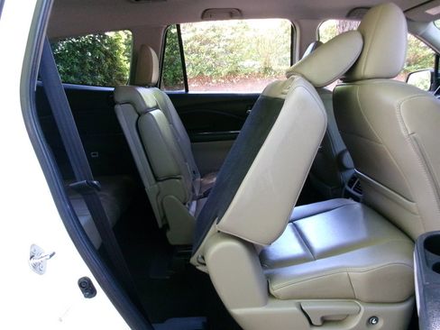 Used 2016 Honda Pilot EX-L image 24