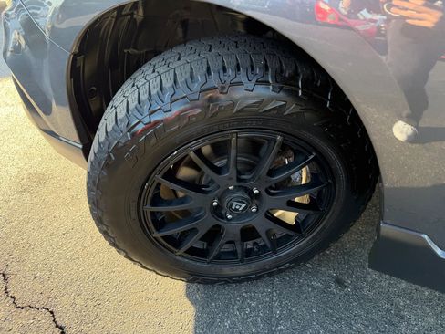 Used 2018 Subaru Outback 2.5i Premium AWD/4WD image 41