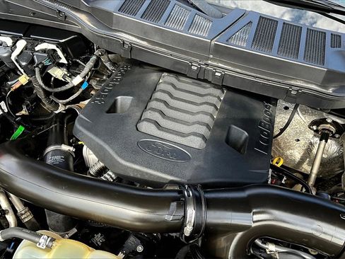 Used 2023 Ford F150 XLT image 35