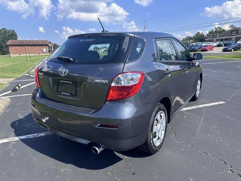 Used 2010 Toyota Matrix w/ PWR Pkg FWD image 7