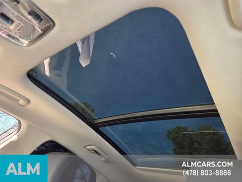 Used 2024 Genesis GV70 2.5T w/ Select Package image 20