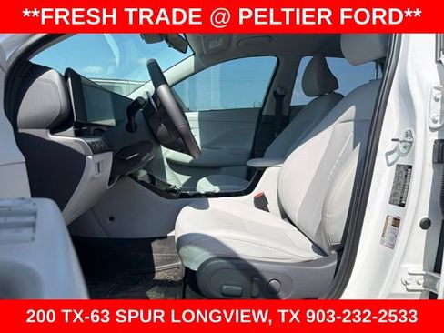 Used 2026 Hyundai Kona SEL Premium FWD image 5