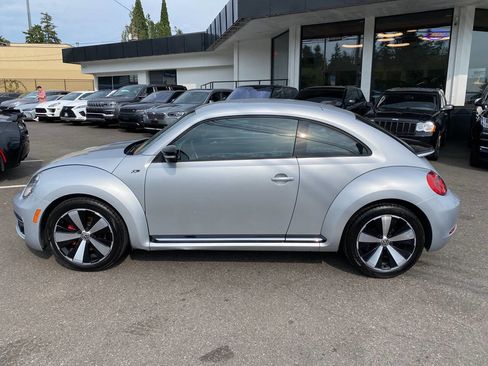 Used 2014 Volkswagen Beetle R-Line image 2